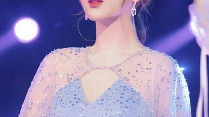 杨紫新剧《家业》路透惊艳登热搜 明代商女造型获原著粉盛赞